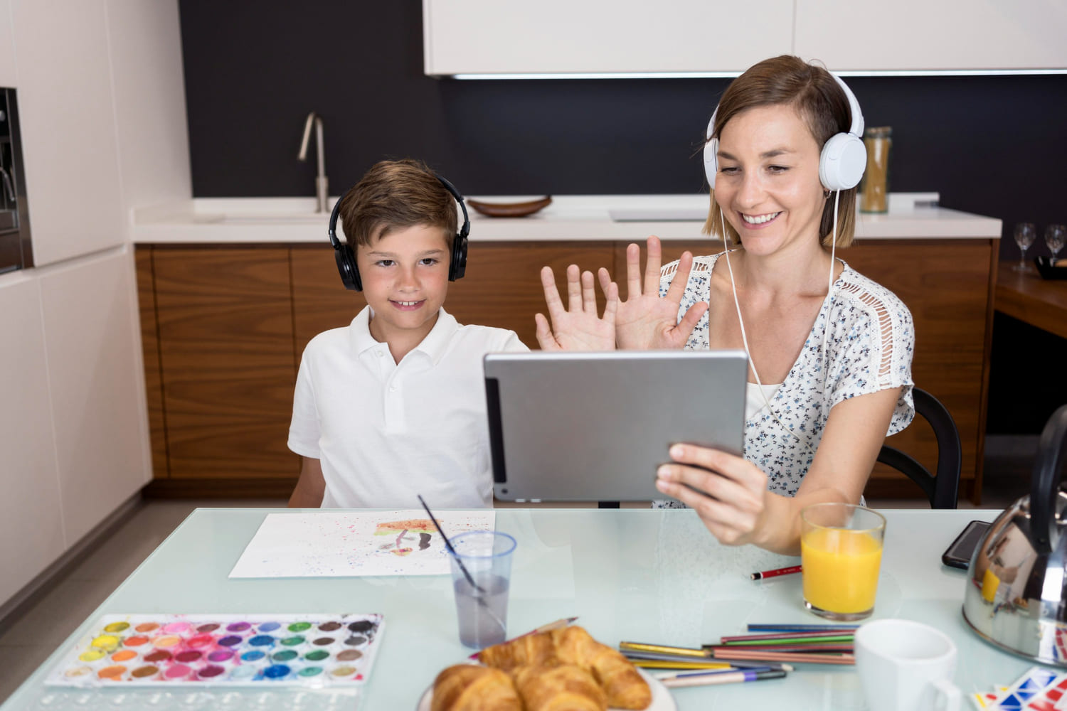 Online Therapy for Kids: How It Works and What Parents Can Expect in 2025